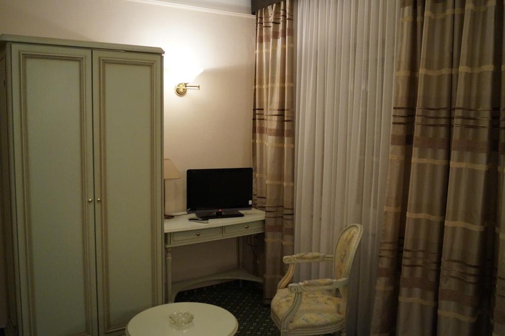 Hotel De L' Esplanade レミッチ 部屋 写真